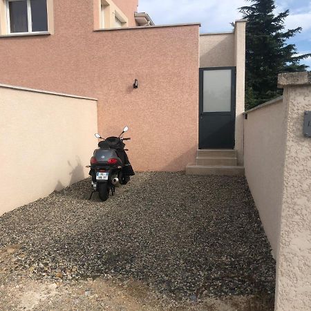 La Parenthese Balneo T2 Cosy De 40M² Avec Terrasse Apartment Ternay  Екстериор снимка
