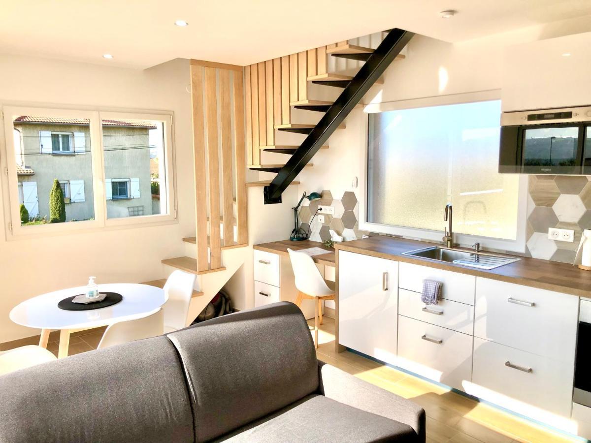 La Parenthese Balneo T2 Cosy De 40M² Avec Terrasse Apartment Ternay  Екстериор снимка